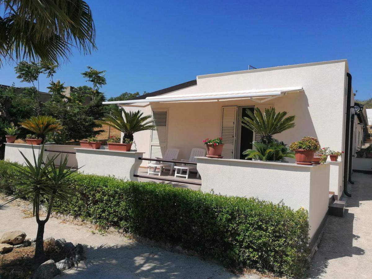Casa Vacanze Villa Tropia Camastra Exteriér fotografie