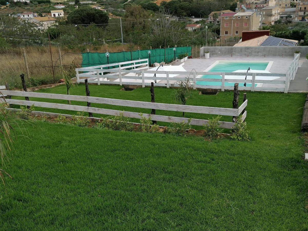 Casa Vacanze Villa Tropia Camastra Exteriér fotografie